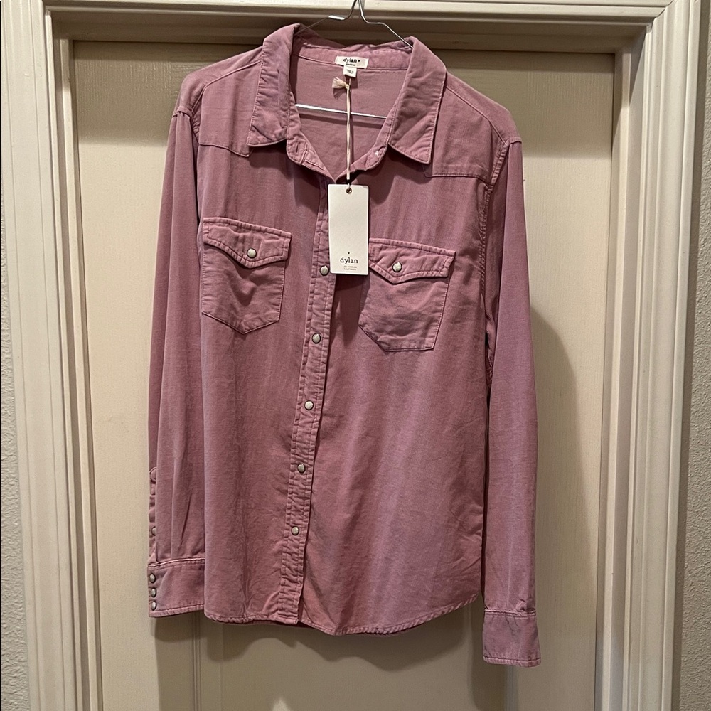 Dylan dusty rose snap-front shirt soft corduroy 100% Cotton medium women’s.